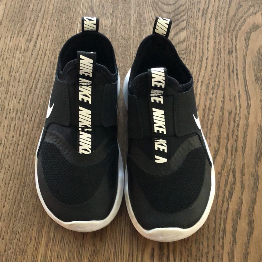 Nike flex runner 11c